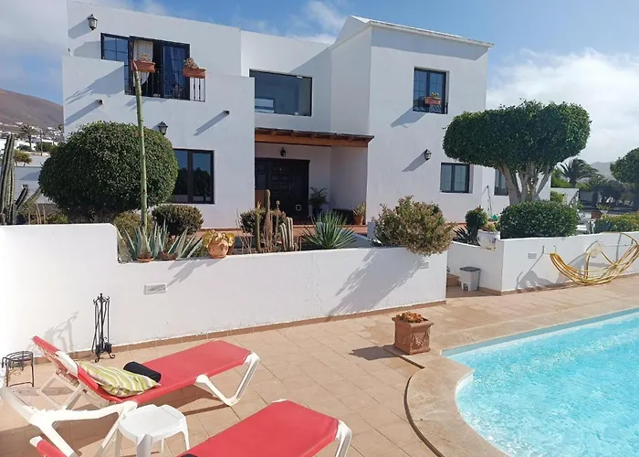 דירה Lilli Tías