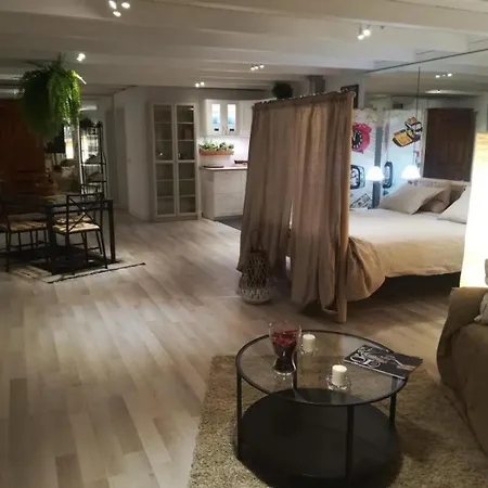 Lilli Apartmán *