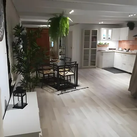 Lilli شقة تياس